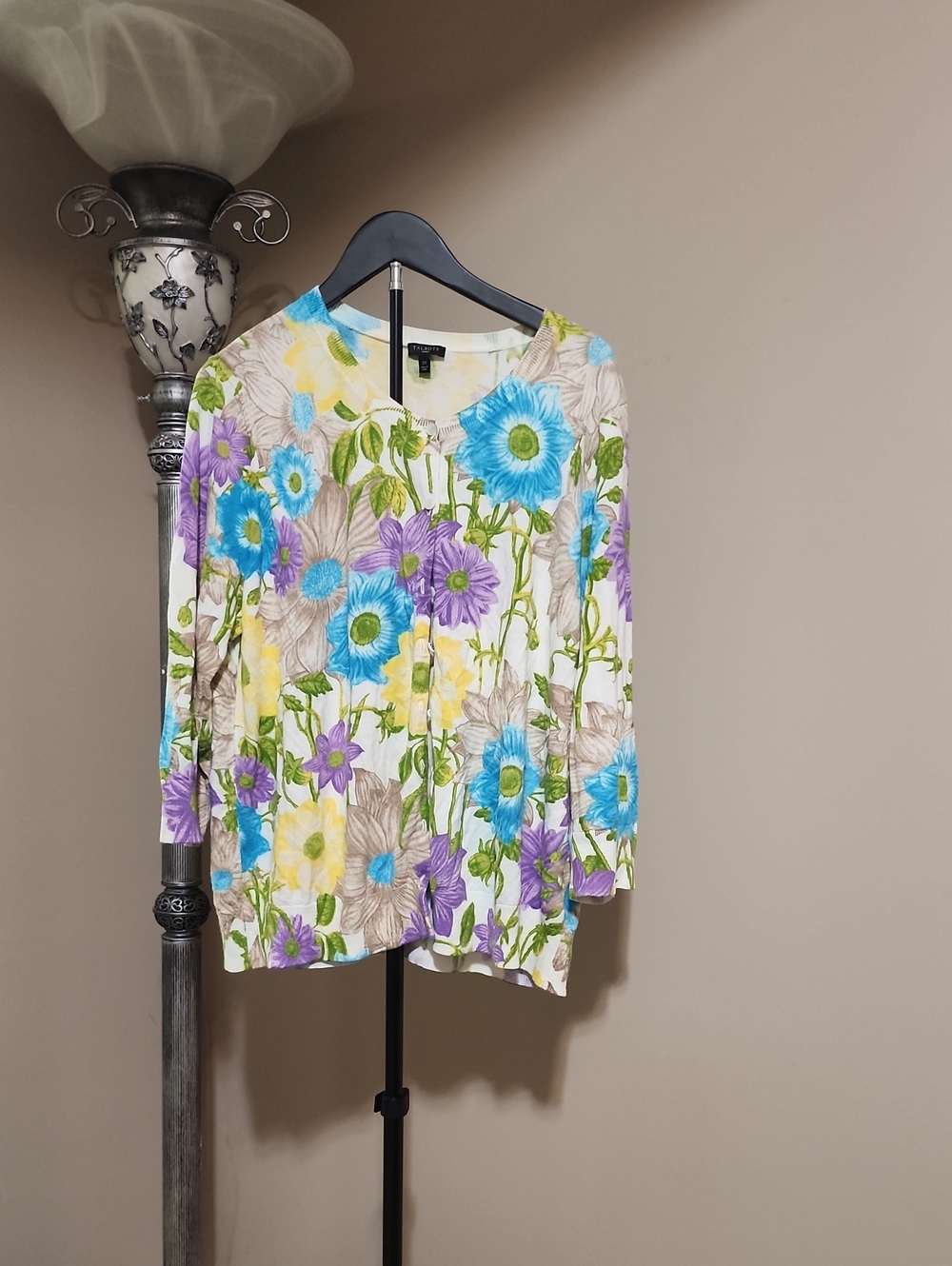 Talbots Floral V-Neck Pullover Top - Blue, Purple & Yellow on Cream